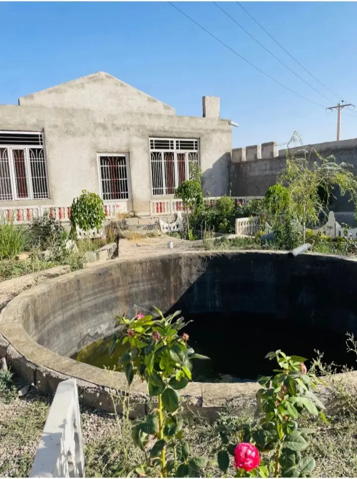 خونه باغ ۴۰۰متری شیک نقلی