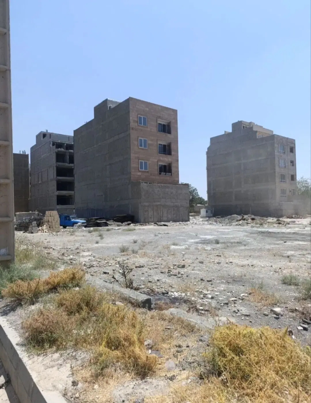 خاک طلا می‌دهد_۲۰۶متر زمین مسکونی_تجاری