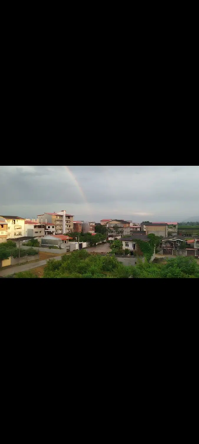 خانه ۴طبقه با ۳۵۰متر حیاط