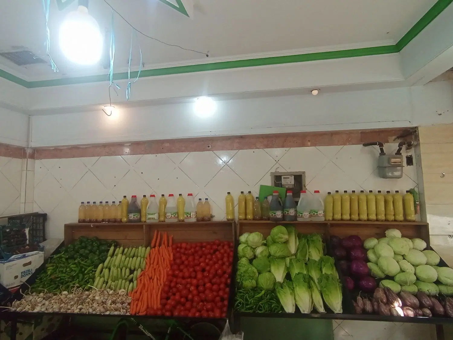 واگزاری مغازه میوه فروشی با تمامی وسایل