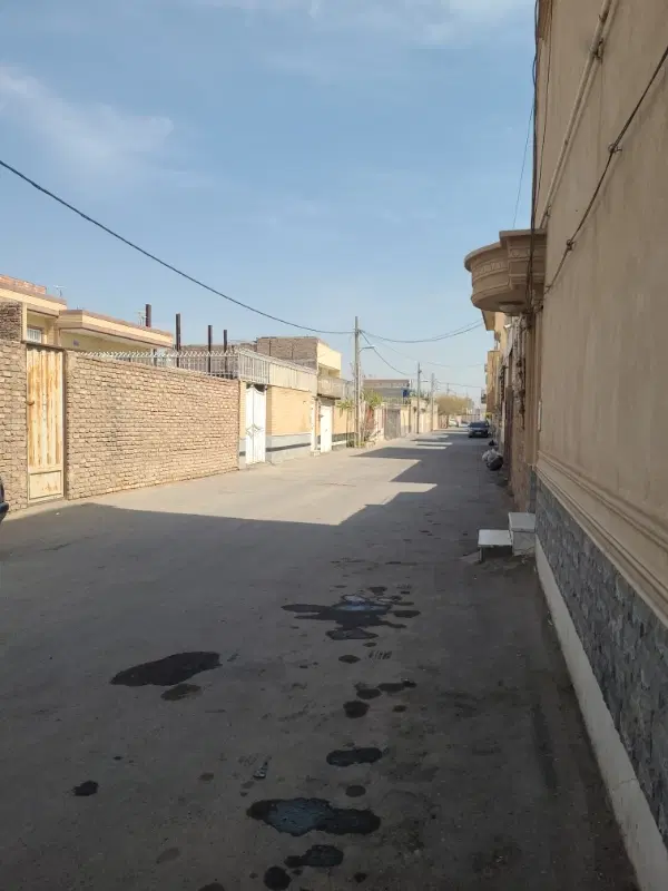 زمین فروشی