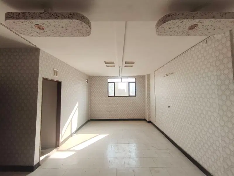 واحد ۶۰ متری داخل کوچه  وحید ۱۹