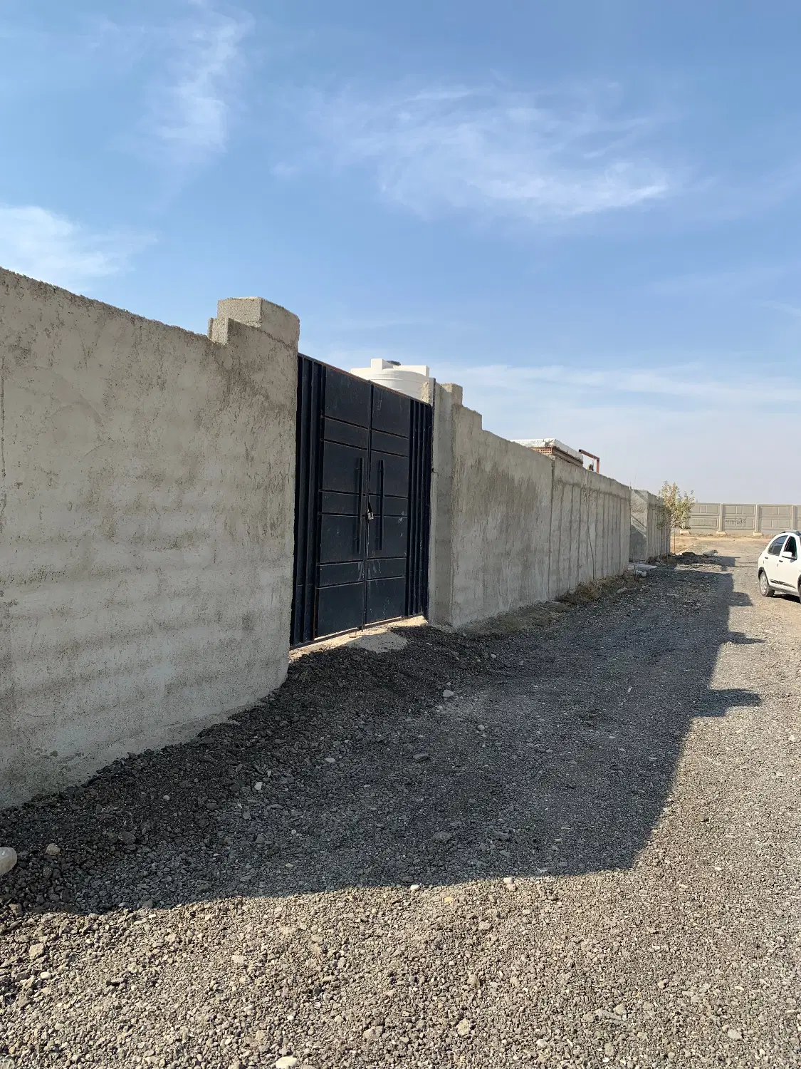 زمین ۴۰۰متری