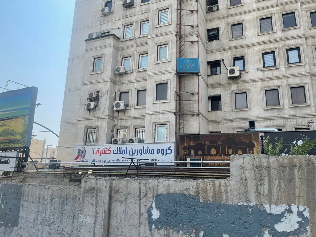 اجاره مغازه ۴۰متری برج نگین رضا