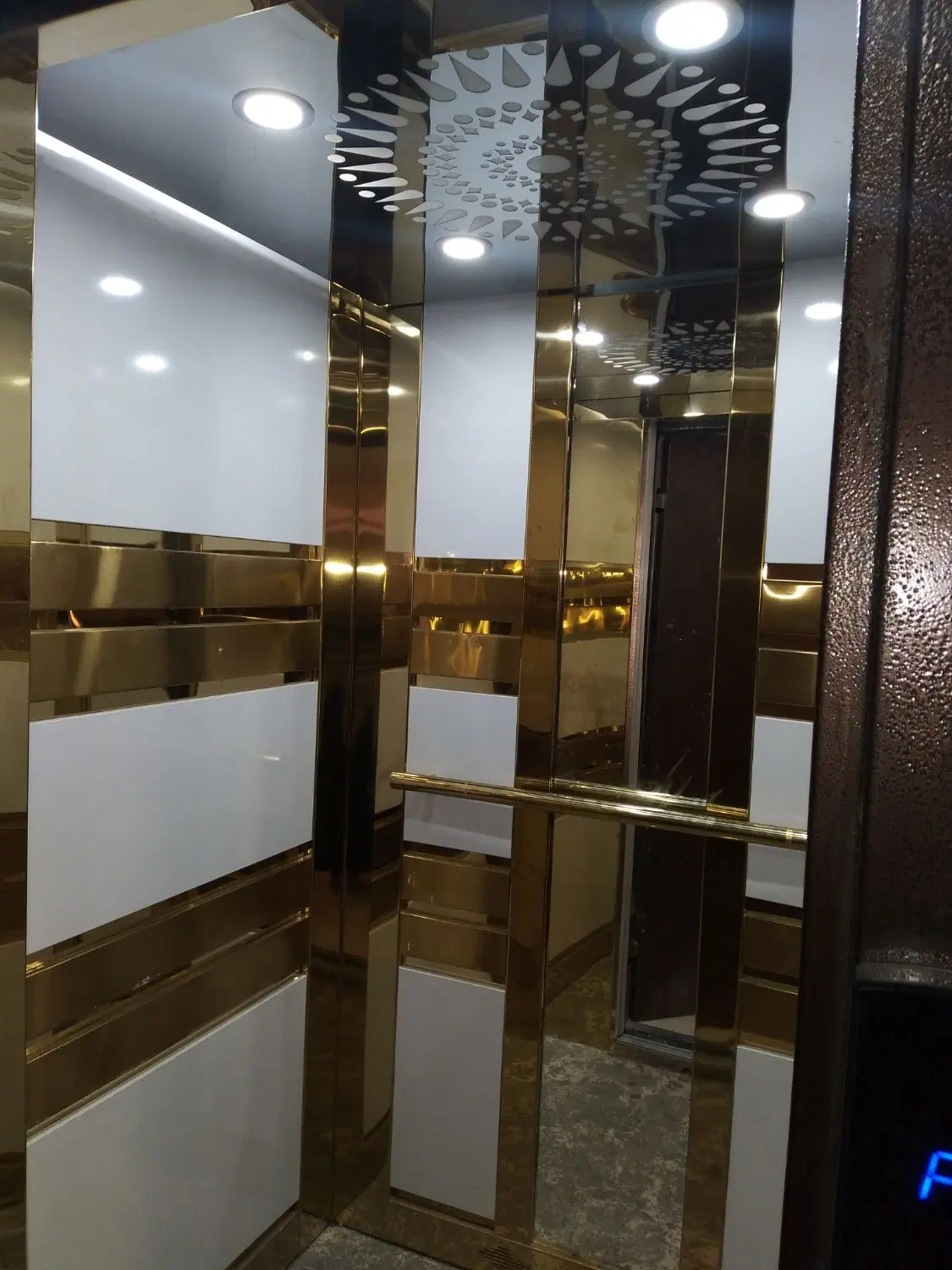 اپارتمان ۱۱۰ متری سنددار در فردوسیه
