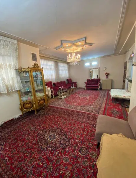فروش واحد ۷۶ متری  لوکیشن شهرری _ مالک هستم