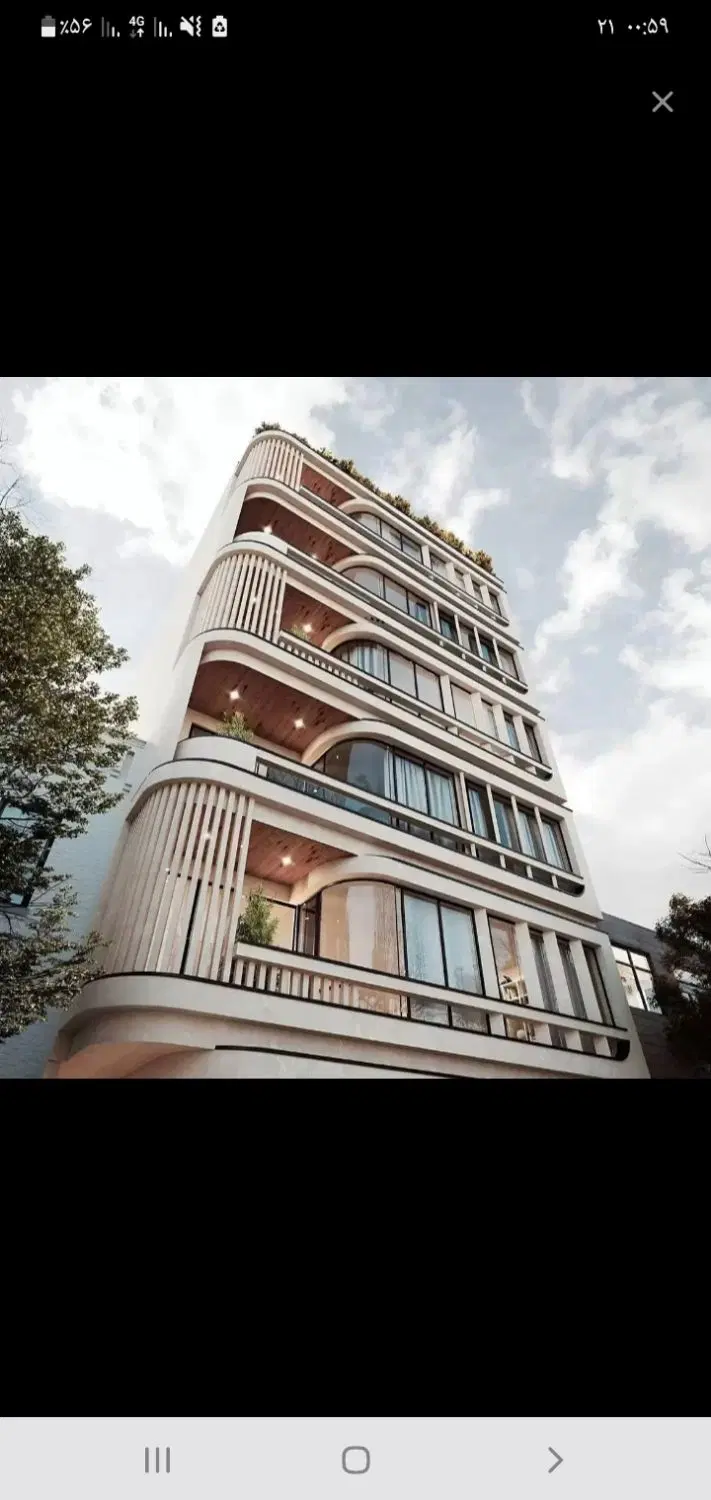 خانه دوطبقه در منبع آب