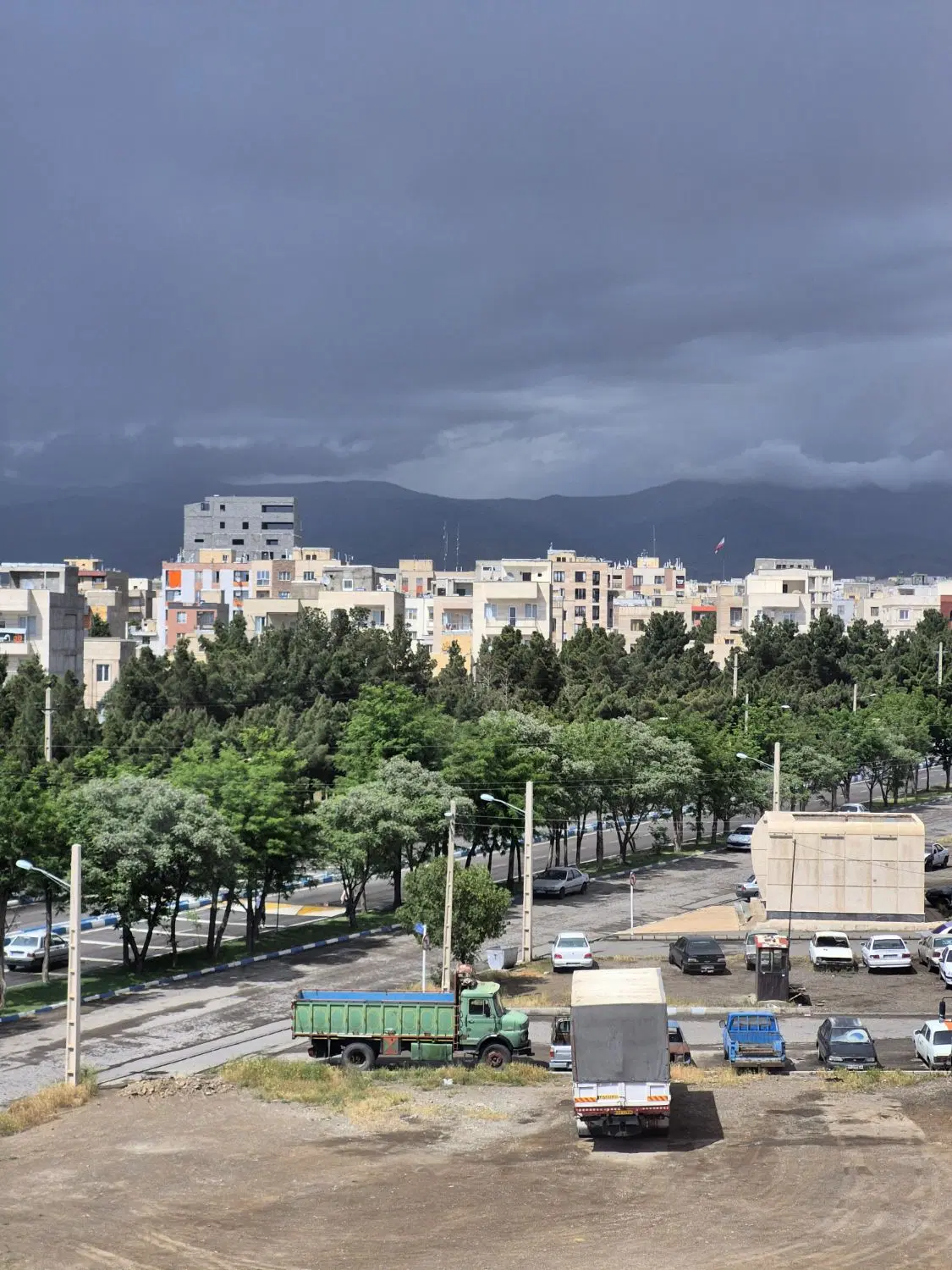 ۶۸ متری مهروزان