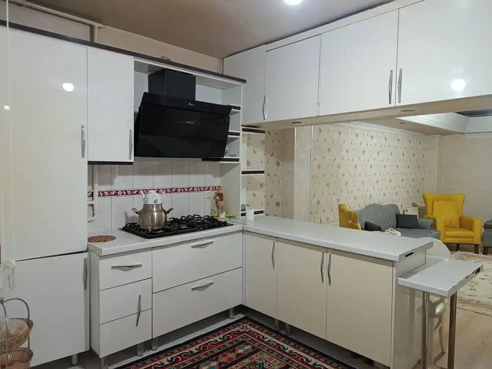 اپارتمان ۷۲ متر (کوچه شیخلر ) کاسبی