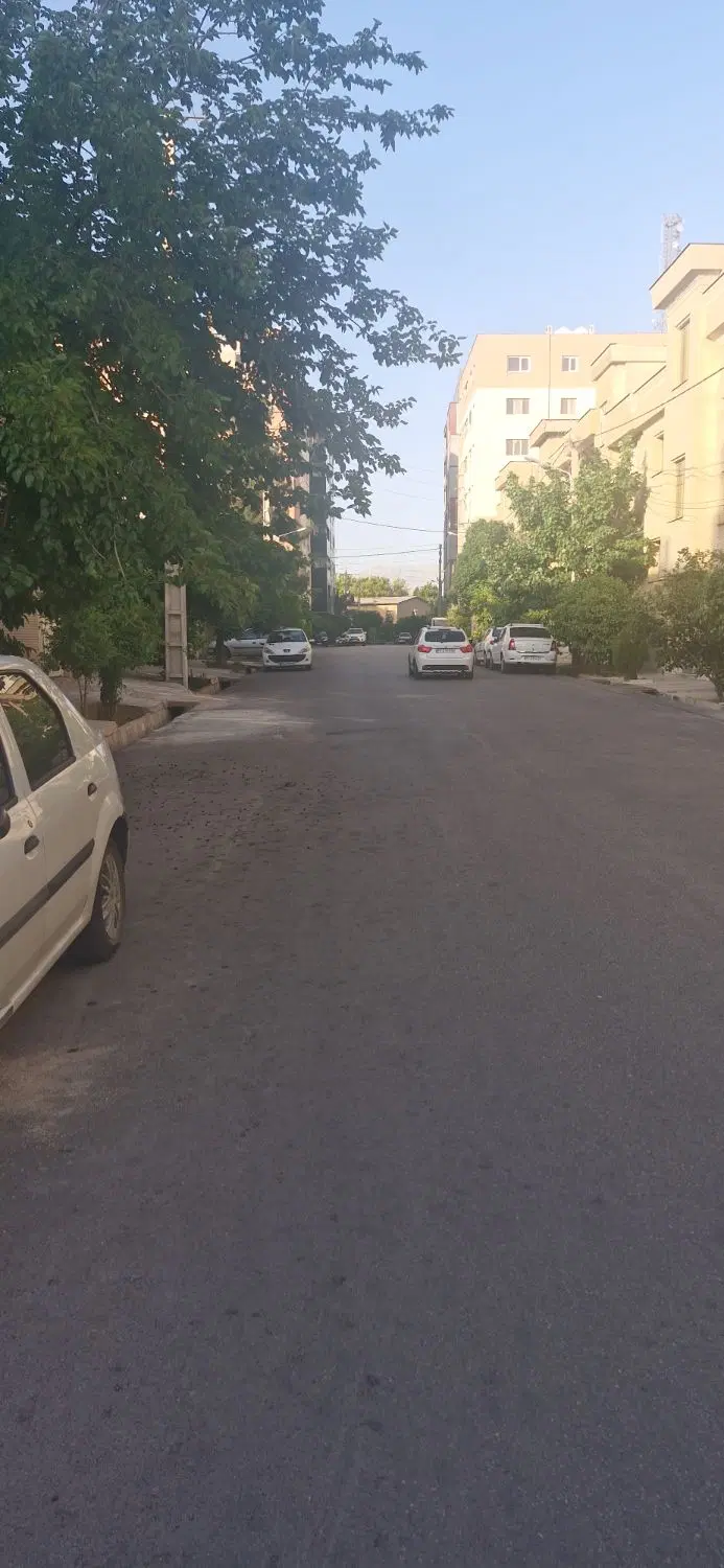 خانه ویلا دو طبقه کوچه ۳ باغ حوض