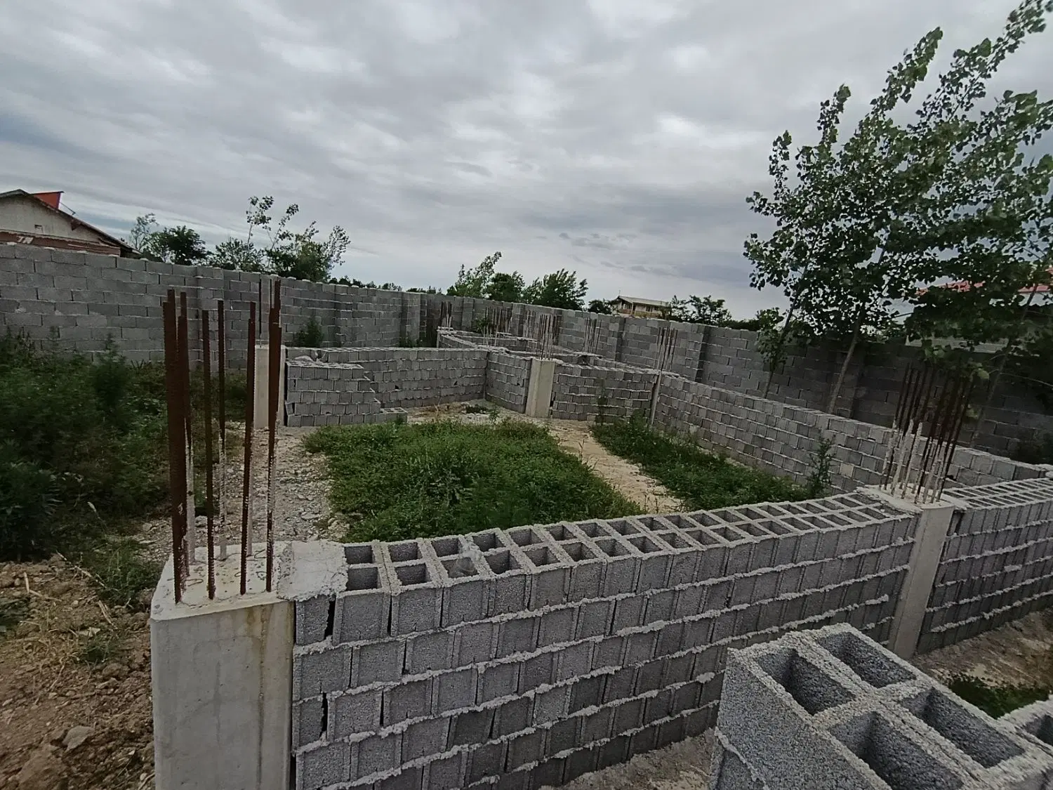 زمین با کف کرسی