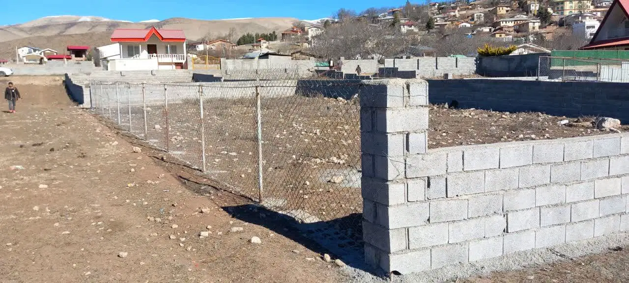 زمین واقع در پول کجور