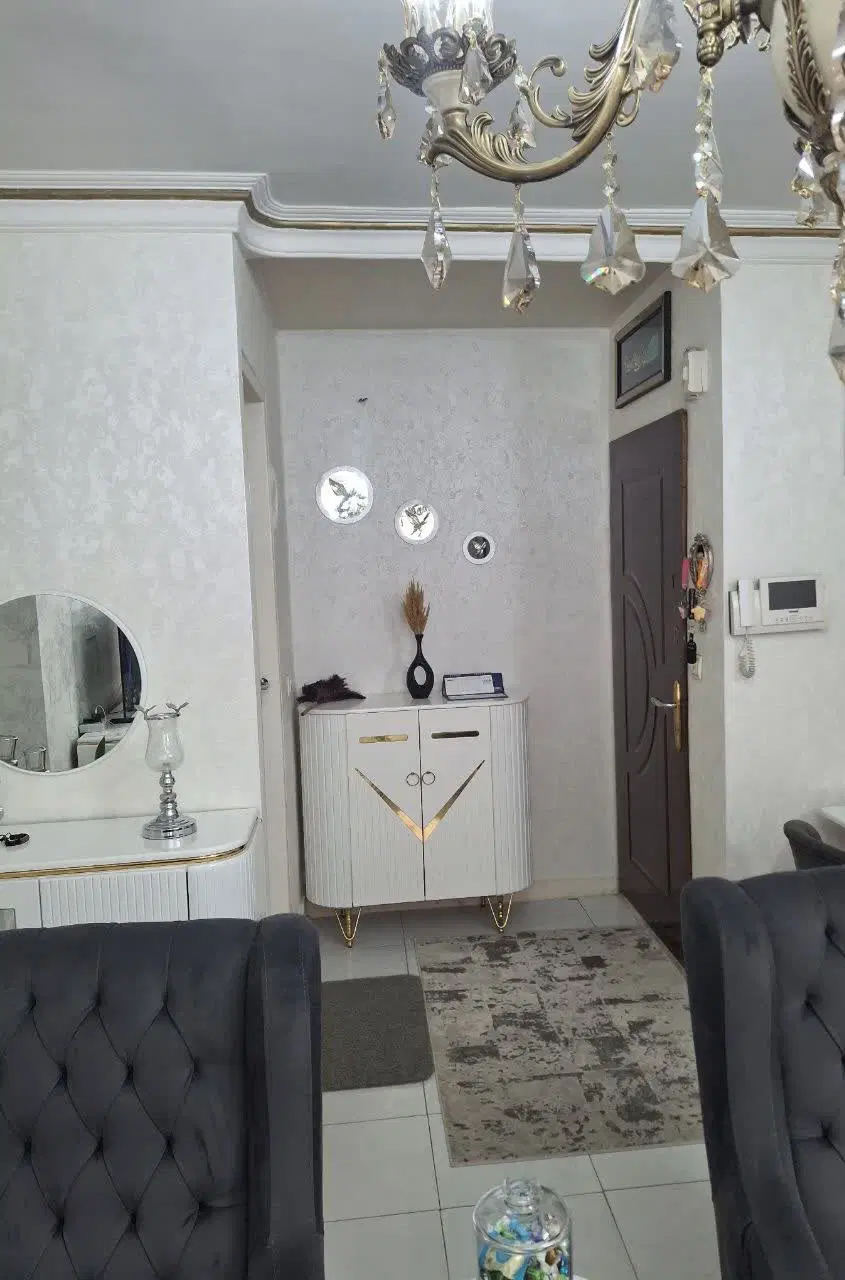 فروش آپارتمان ۲ خوابه با پارکینگ