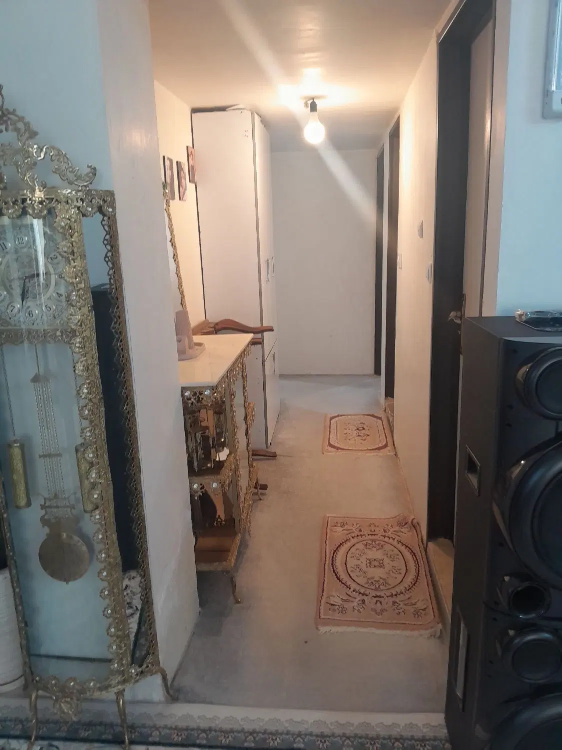 خانه دو خوابه در شهرک ابریشم