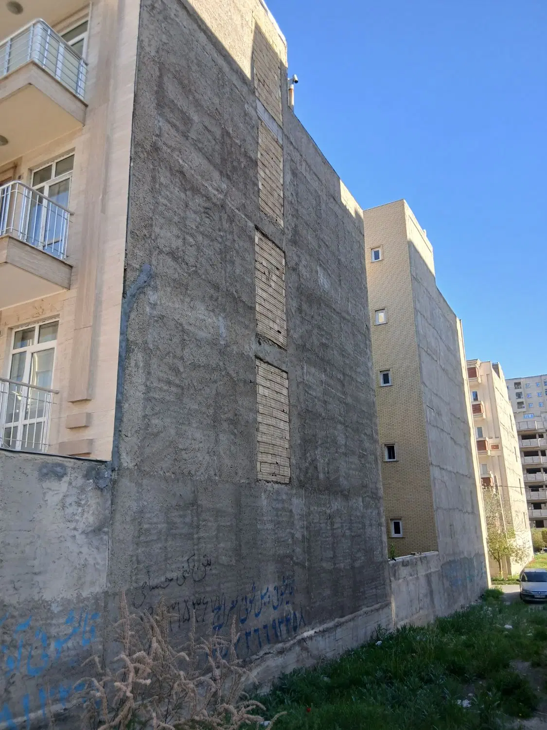 ۱۰۰ متر استانداری