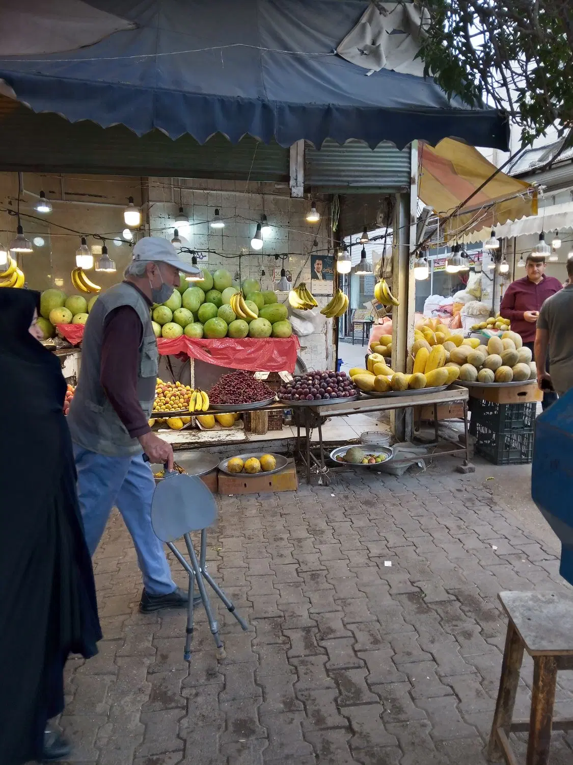 اجاره مغازه تازه میدان دونبش برخیابان اصلی