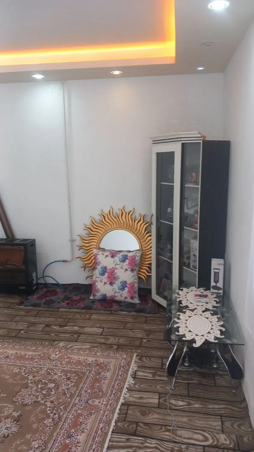 حیاط جاده سلماس کوی سالار