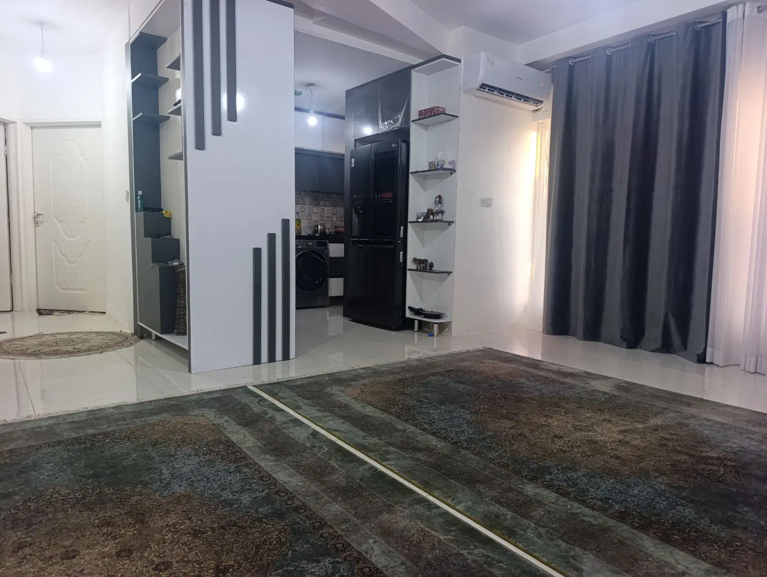 ۱۱۵متر آپارتمان لوکس  میدان رسالت منطقه آزاد