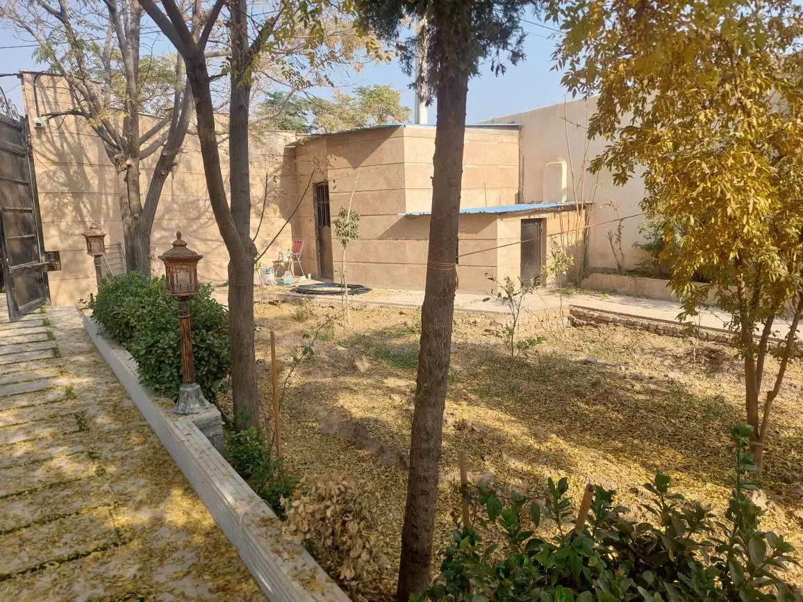 باغ ۱۰۰۰متری لوکس