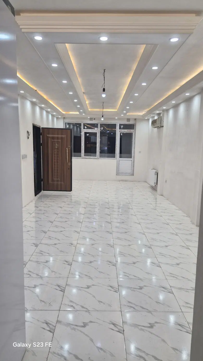 واحد اکازیون خیابان بر ۳۰ متری فرهمند