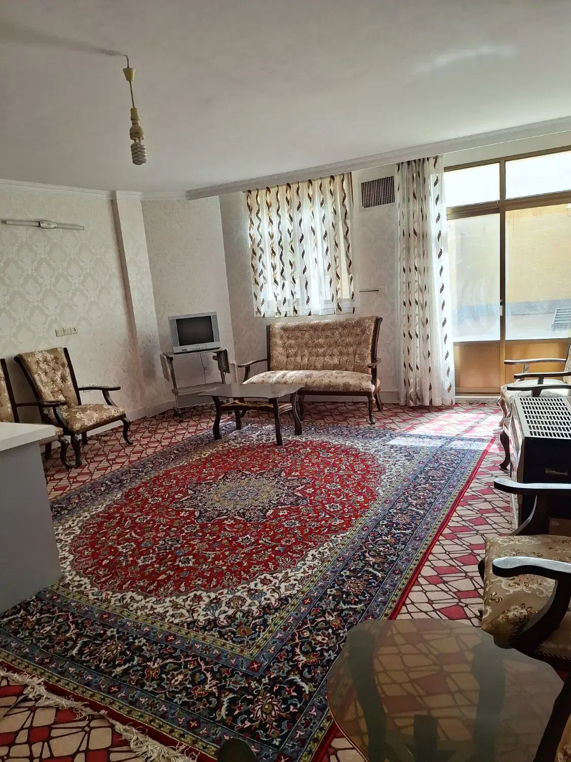 فروش آپارتمان همکف ۶۰ متری حیاط اختصاصی.تخلیه