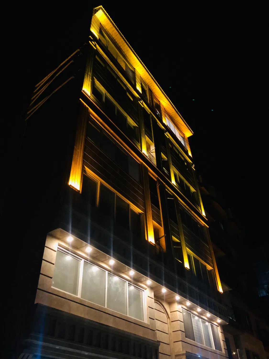 آپارتمان ۱۳۴ متری ۲ خواب