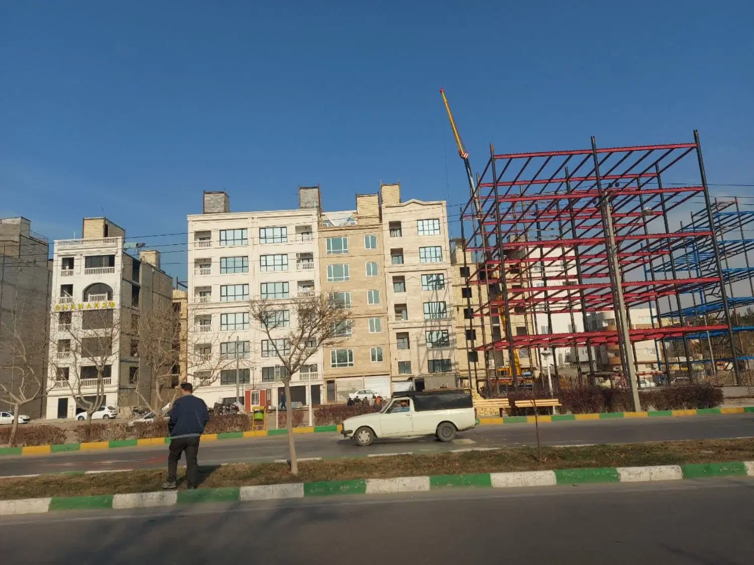 زمین ۱۶۰ متری با پروانه شهرداری