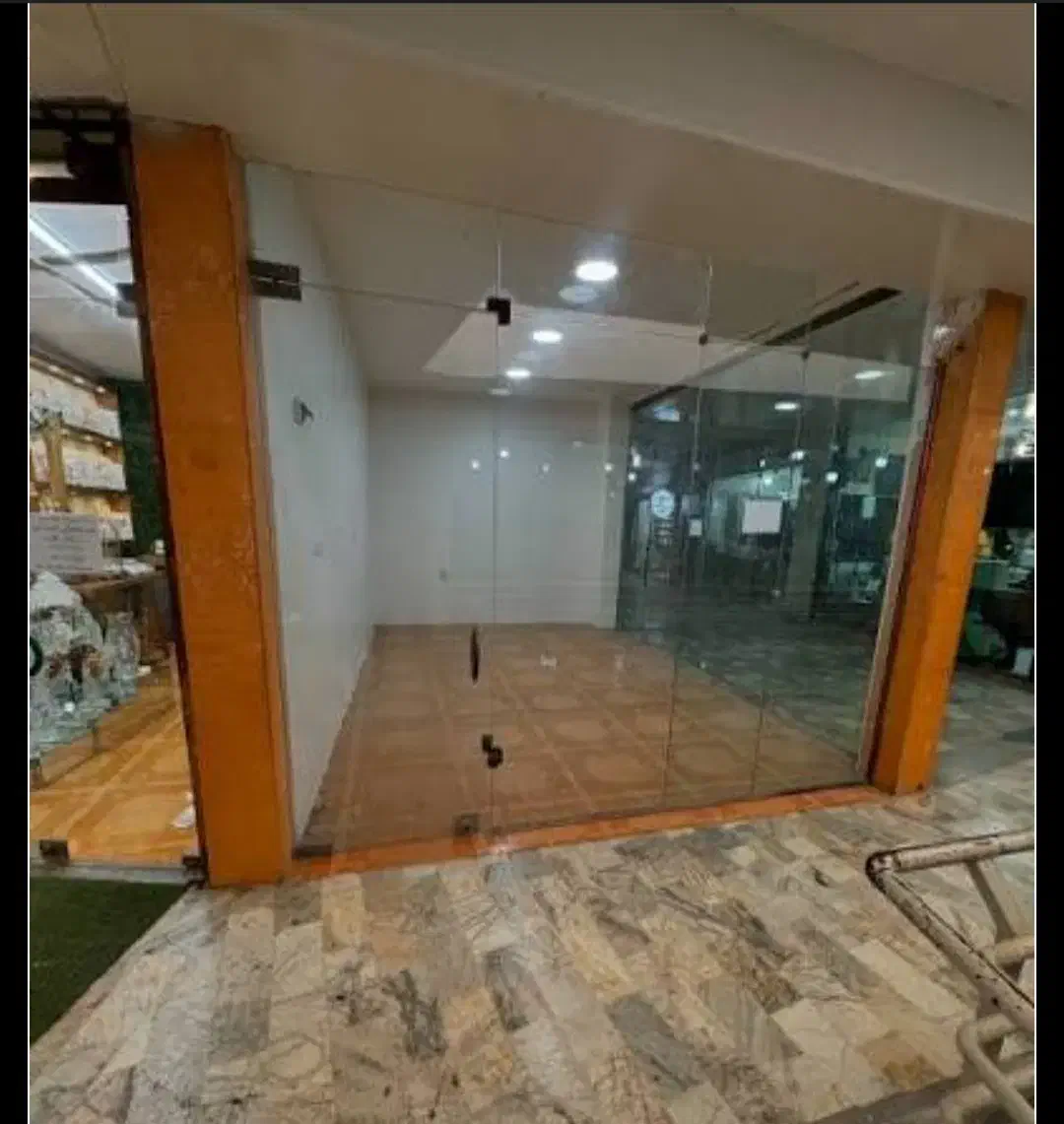 مغازه ۲۰ متری _ سرقفلی _ مولوی