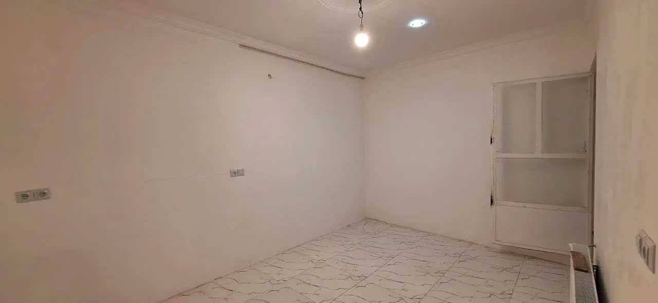 سوئیت همکف بلوارشیراز(هاشم نادری)