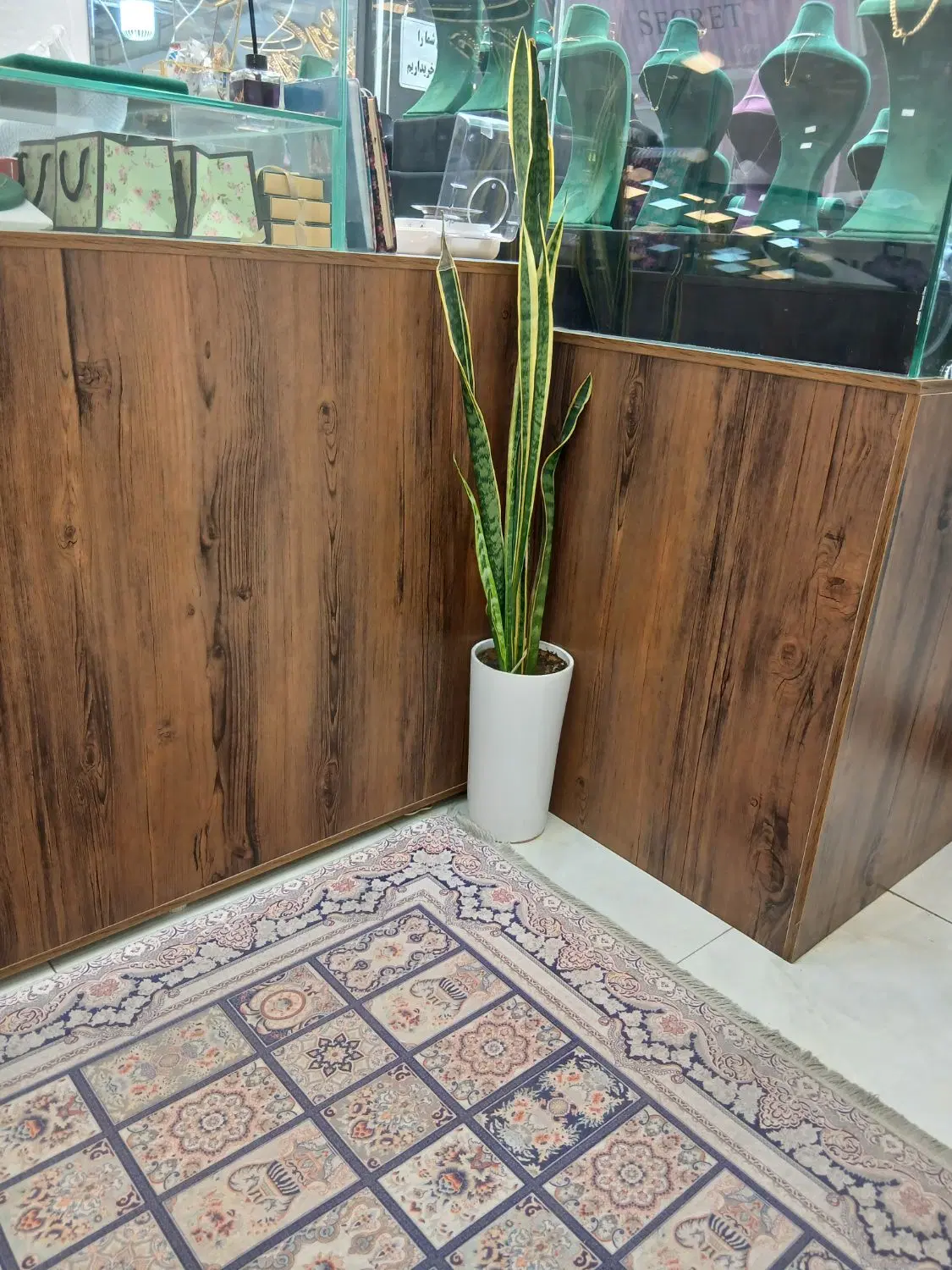 اجاره مغازه طلافروشی