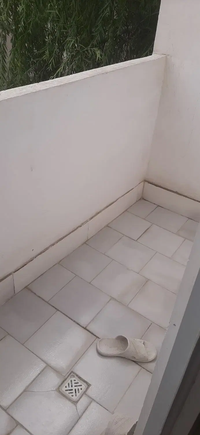 آپارتمان ۸۵ متری شیک و تمیز سال ساخت ۱۴۰۰