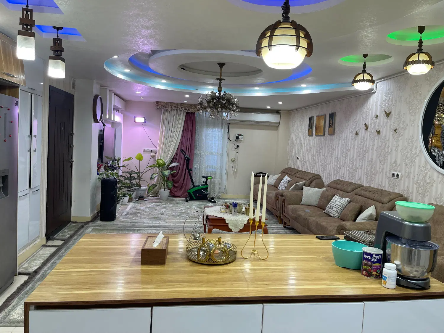 فروش واحد طبقه ۱ آپارتمان ۸ واحده