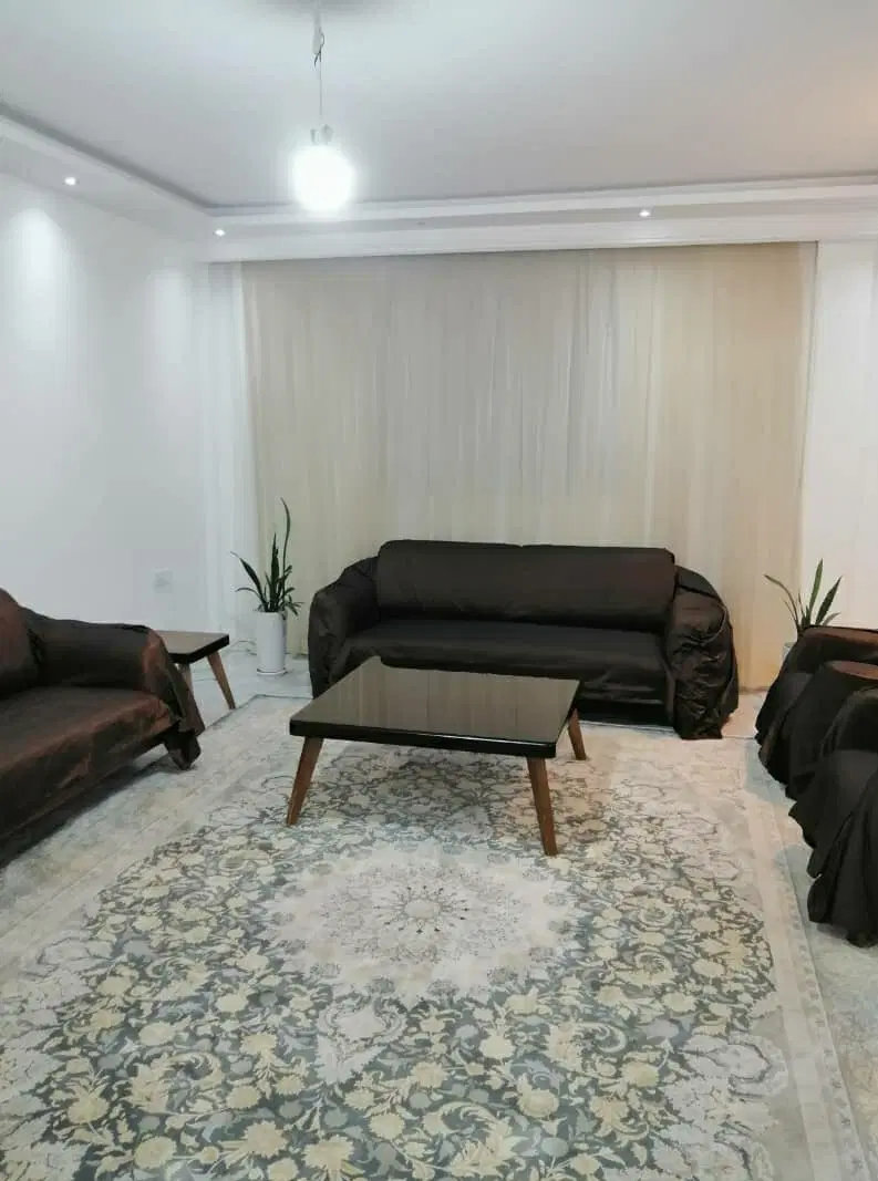 آپارتمان ۸۰ متری دوخوابه طبقه دوم واحد جلو