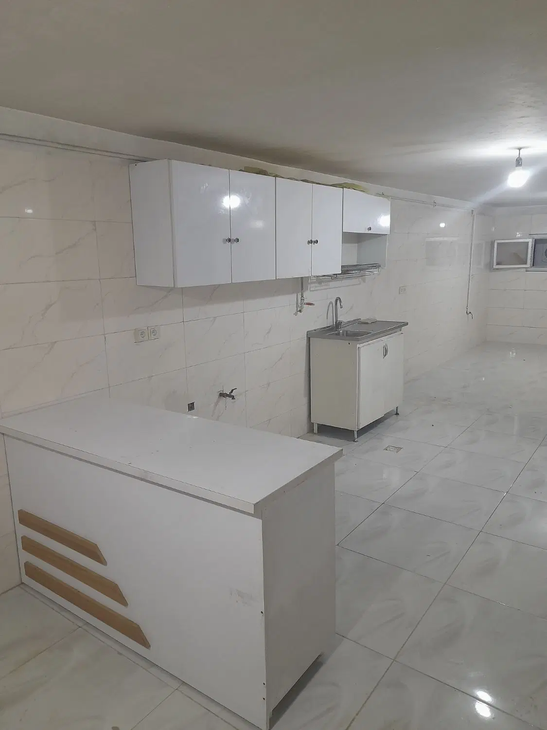 رهن و اجاره سوئیت میانرود