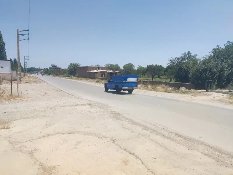 زمین ابر خیابان ۲۵ متری