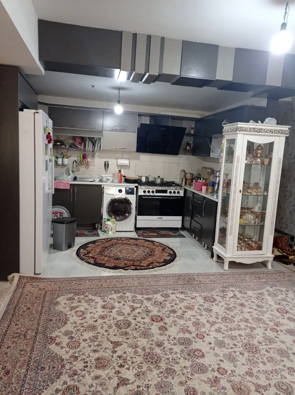 مجتمع کاج صدرا