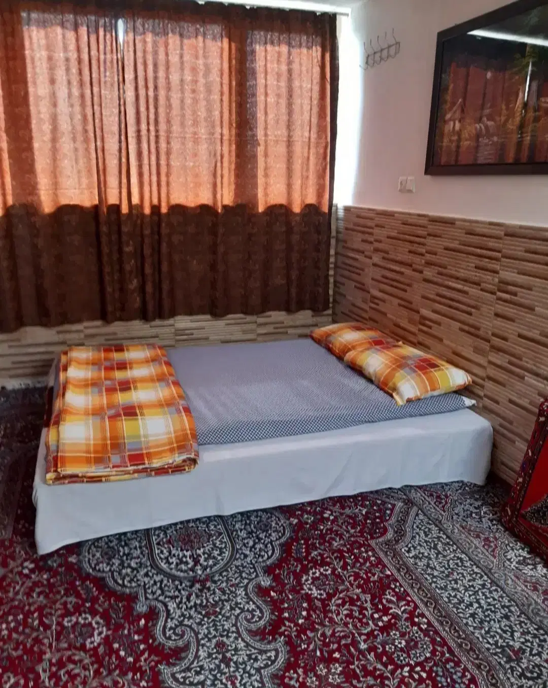 سوئیت در مرکزشهرمرودشت