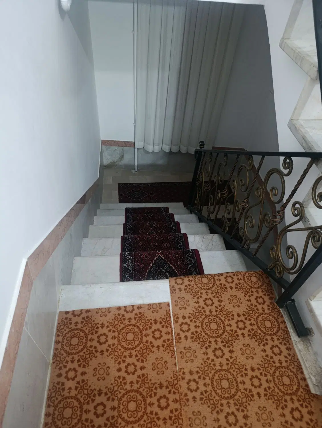 خانه اجاره‌ای گریزه