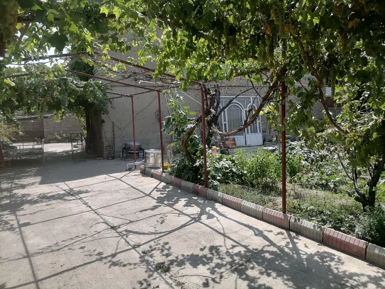 منزل روستای ویلایی درچوبتراش با دو ساختمان