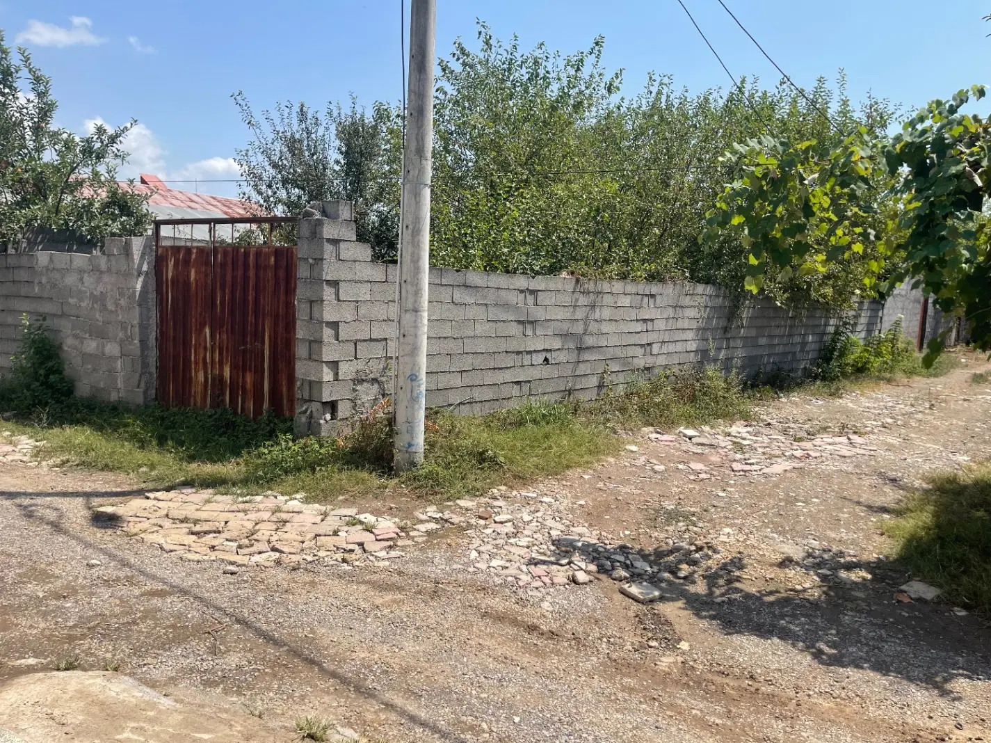 زمین مسکونی عرفان