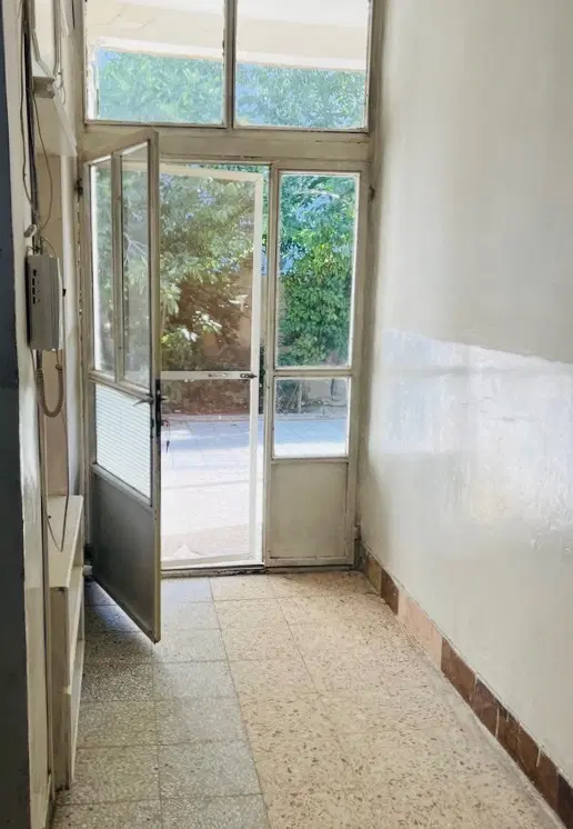 ۳۷۰متر منزل مسکونی قدیمی