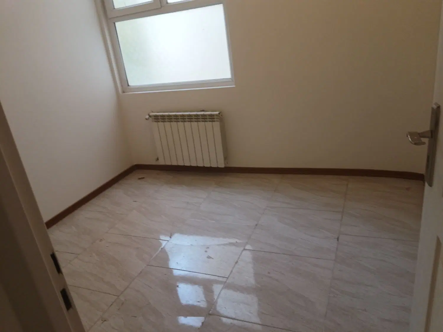 .واحد نوساز 190 متری در گوهردشت کرج