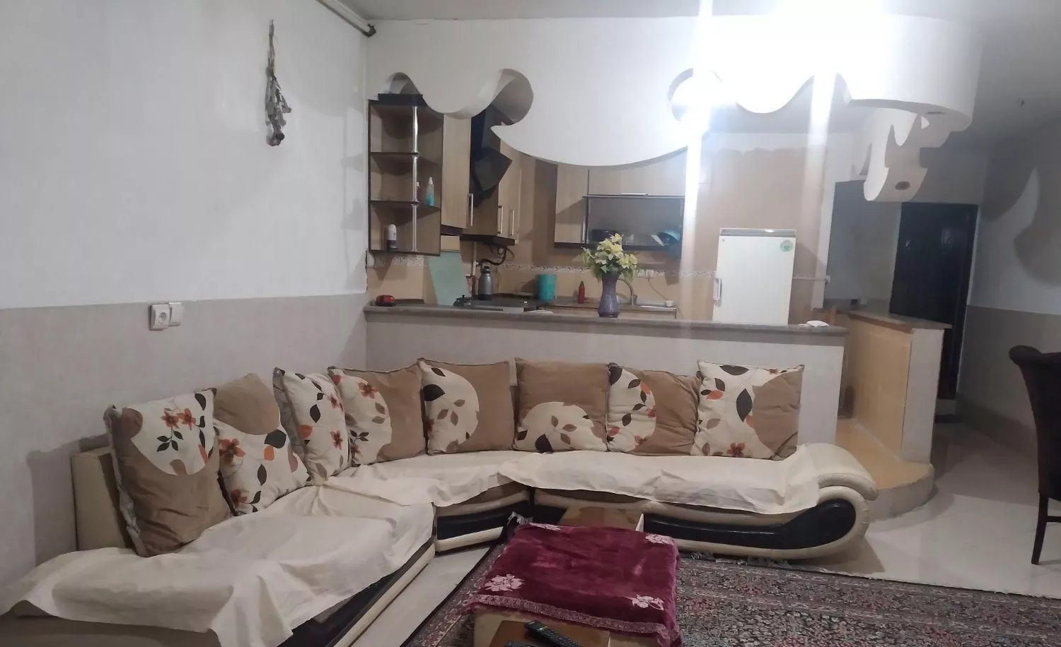 مبله باپارکینگ تمیز بلواراصلی  هفتگ روزانه یکخواب