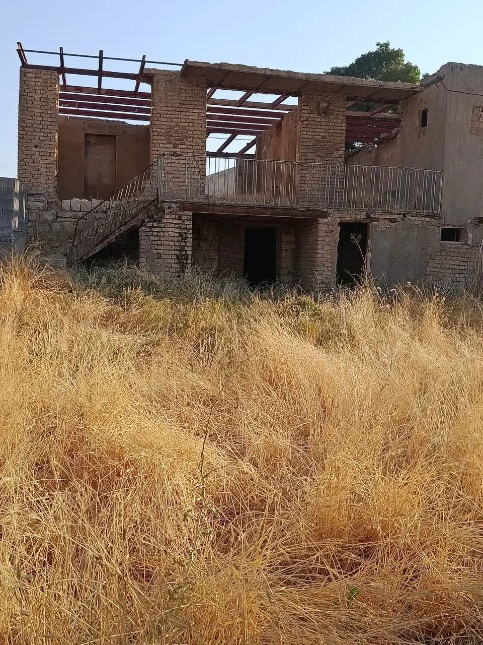 زمین مسکونی