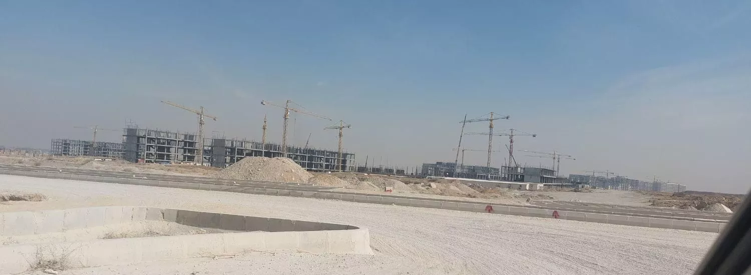 زمین دارای سند تک برگ بهارستان فاز۴