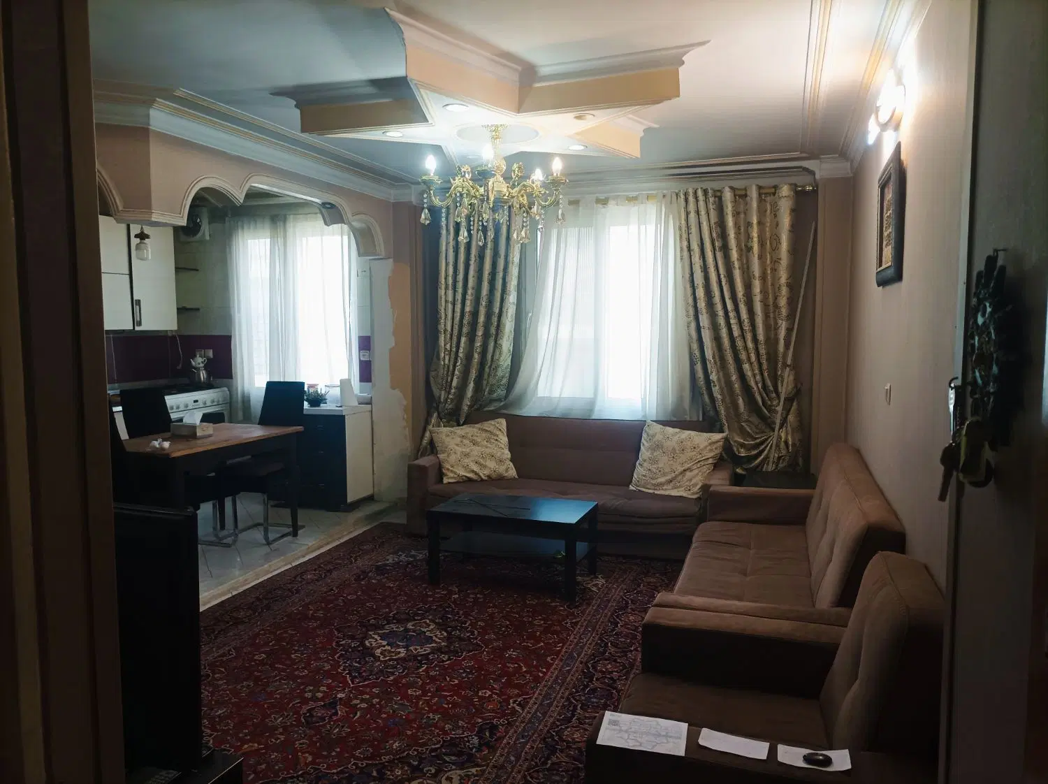 ۶۱متر دو خواب ط۴با اسانسور