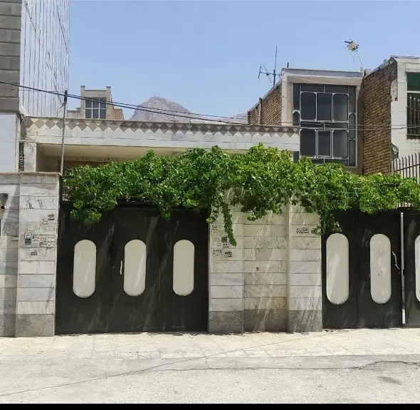200 متر ویلایی شهرک پرواز _آسمان_نصر