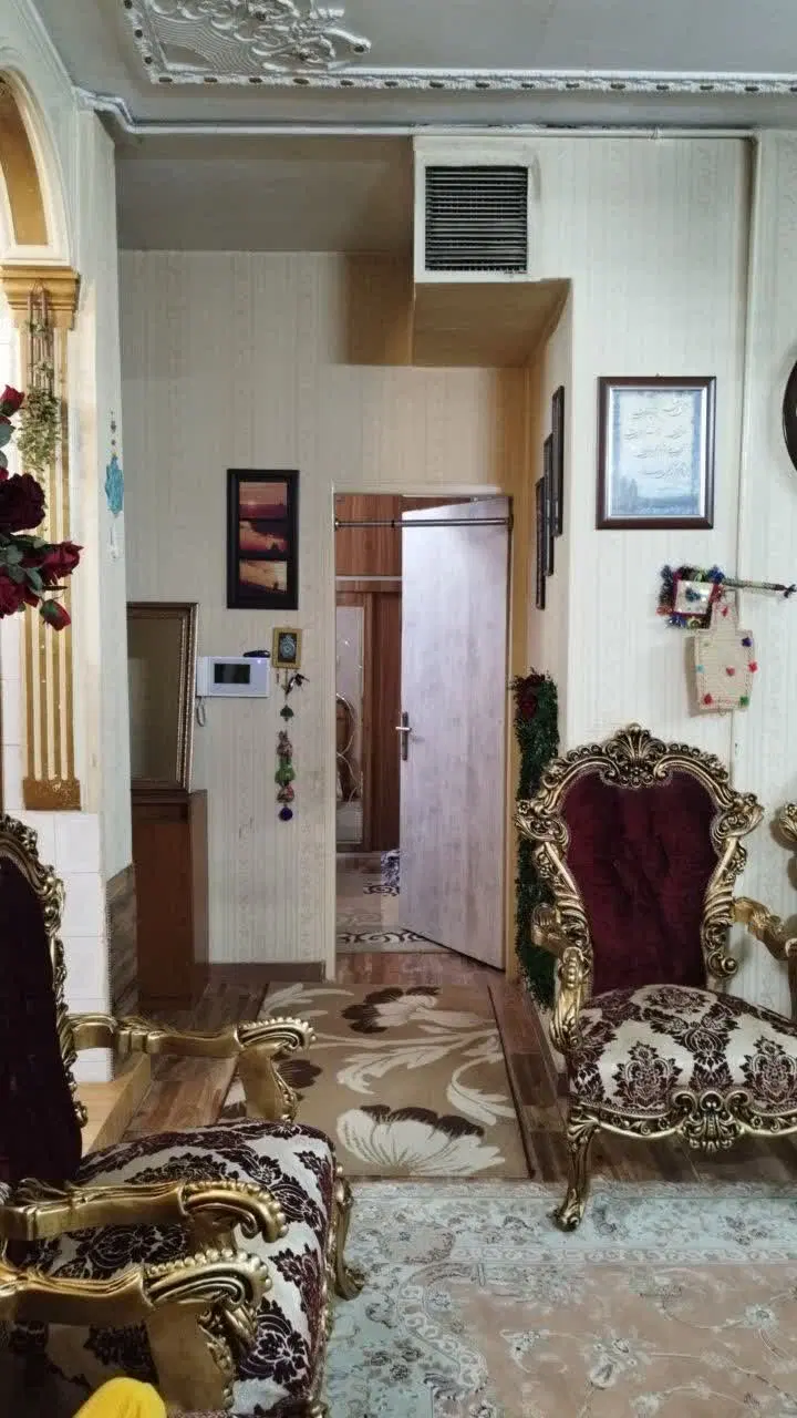 واحد ۴۵متری طبقه سوم برای اجاره