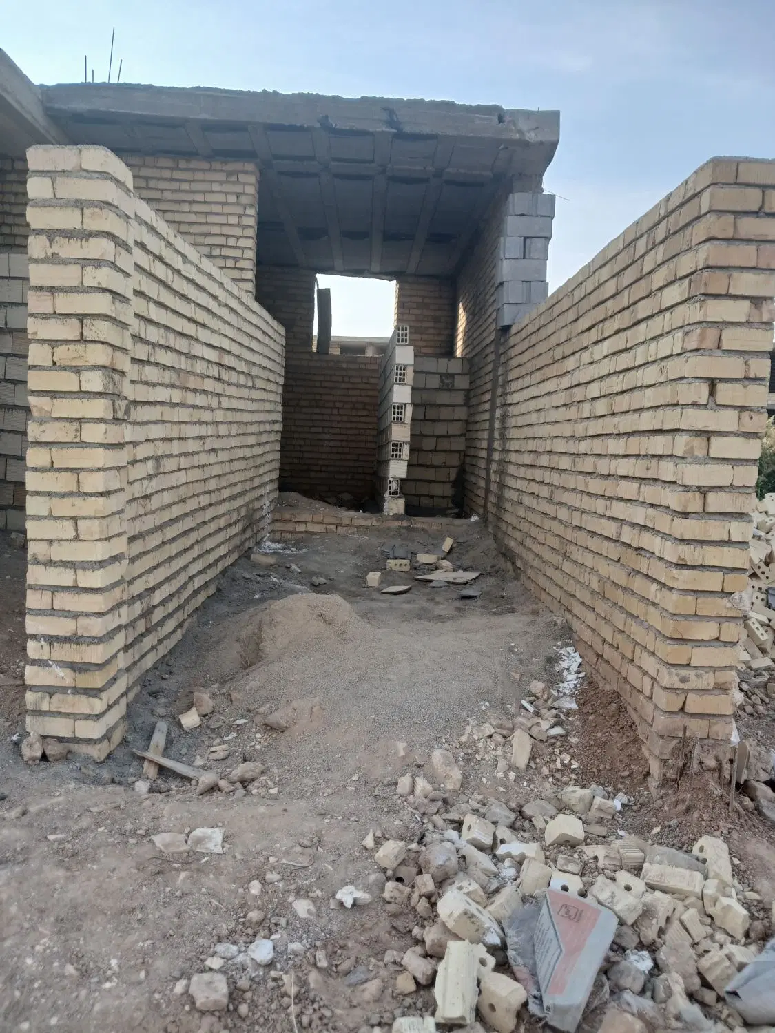 خانه ۱۰۰ متری ویلایی کرکنی شیراز