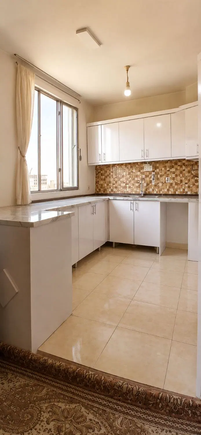 80 متر با پارکینگ اختصاصی* اندیشه *